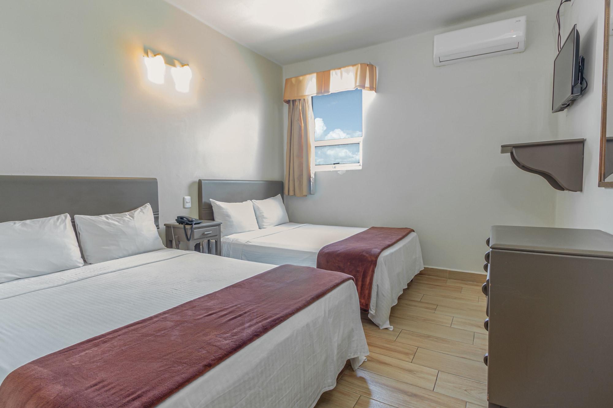 Hotel Plaza Del Arco Express Монтеррей Екстер'єр фото