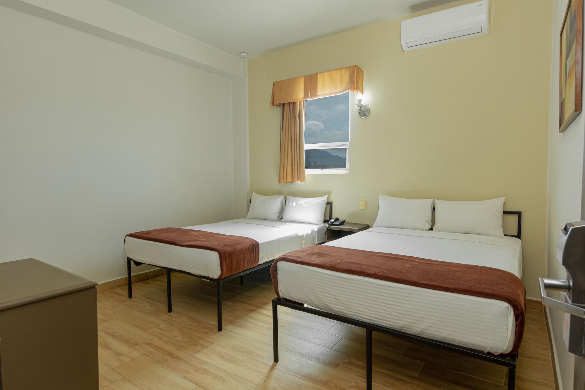 Hotel Plaza Del Arco Express Монтеррей Екстер'єр фото