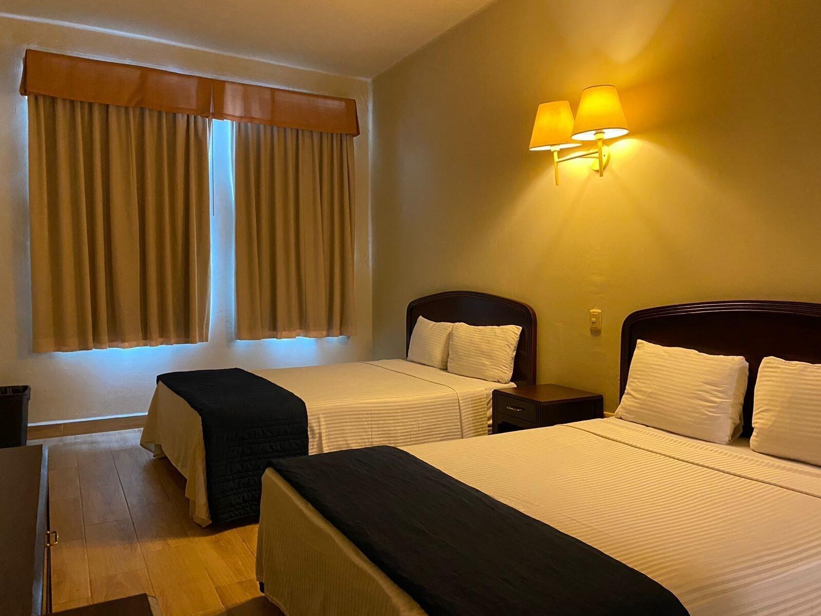Hotel Plaza Del Arco Express Монтеррей Екстер'єр фото